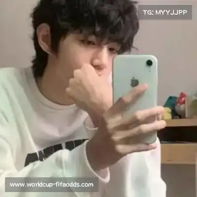 劳能豪